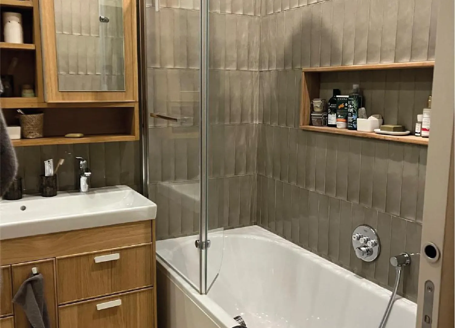 Charming Family Loft Near The Parc De Belleville Paris Apartment